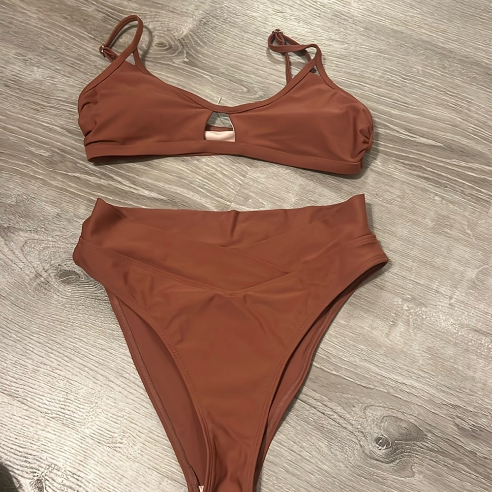 CUPSHE Bikini
